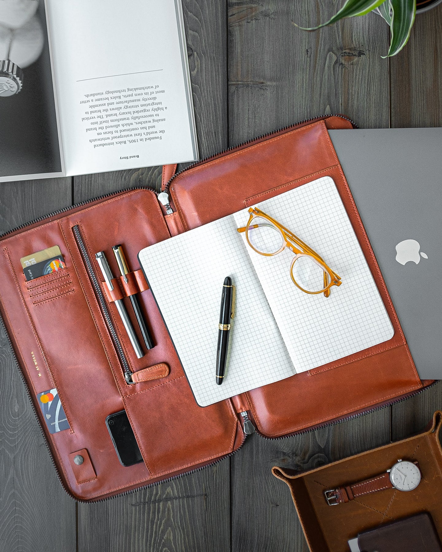 Mark Tech Portfolio | Tan