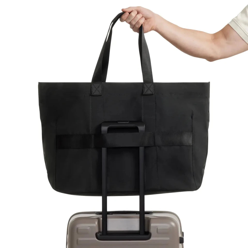BAGSY_BAGSY__Niru – City Tote Plus_NCL-CL-BLK-01-SPC-GL_Black