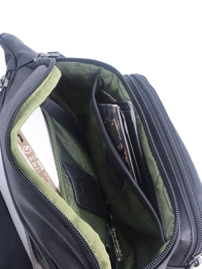 Bagsy_DISCOVERY_Waist Bag_Heritage - Waist Bag_D03356.06_Black