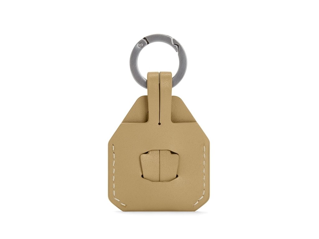 Bagsy_LOJEL_ILOJ 2_Iloj – AirTag Holder_EDC - AH - SND - 01 - WCH - GL_Sand