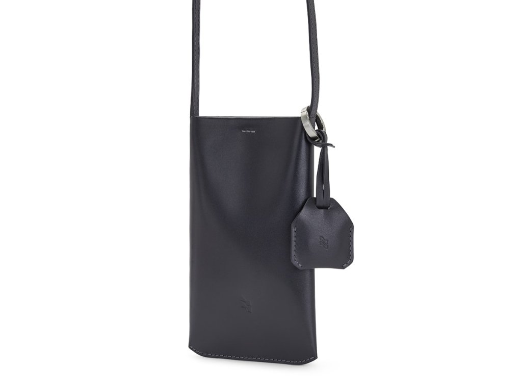 Bagsy_LOJEL_ILOJ 2_Iloj – AirTag Holder_EDC - AH - BLK - 01 - WCH - GL_Black