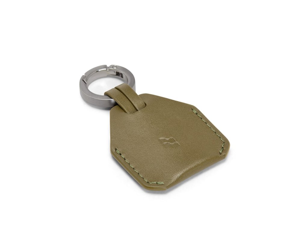 Bagsy_LOJEL_ILOJ 2_Iloj – AirTag Holder_EDC - AH - OLE - 01 - WCH - GL_Olive