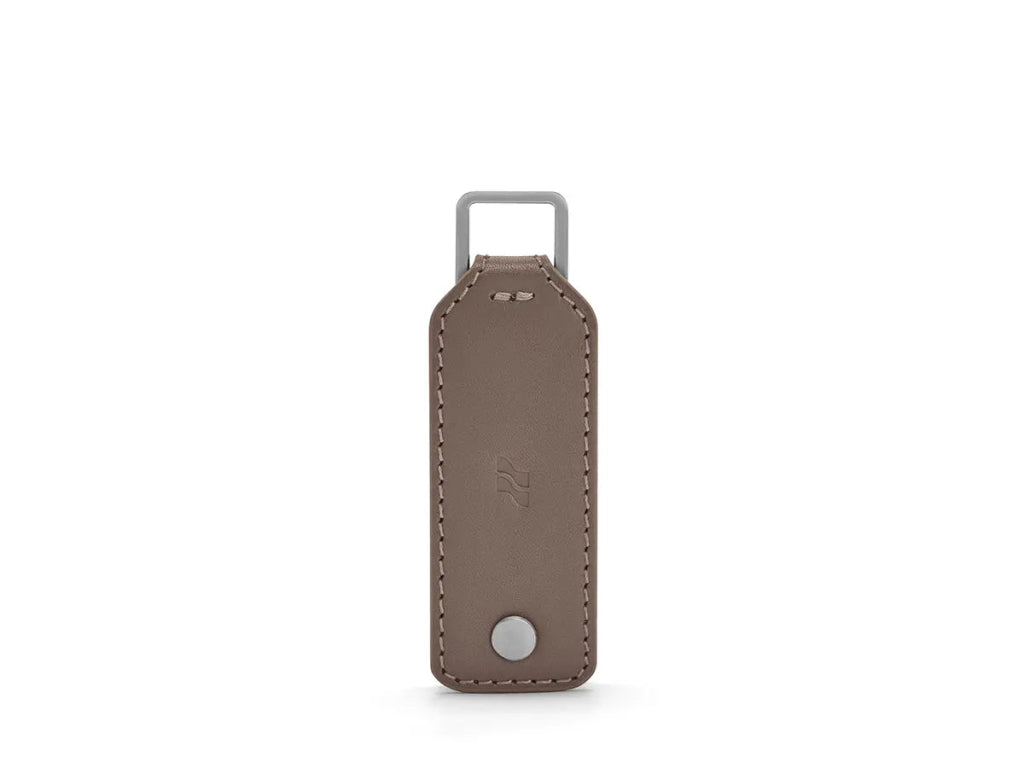 Bagsy_LOJEL_ILOJ_Iloj - Key Holder_EDC - KH - PGY - 01 - WCH - GL_Pebble Grey