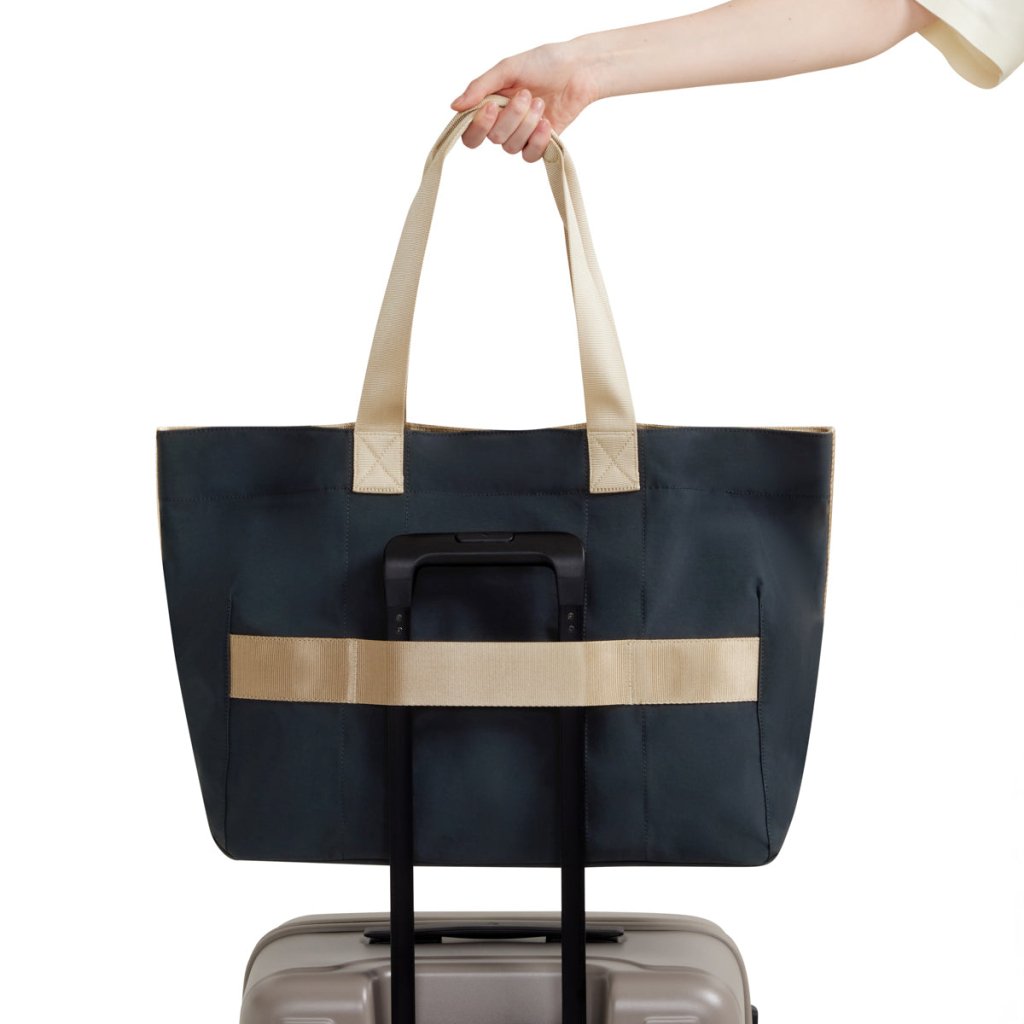 BAGSY_LOJEL_Niru2_Niru – City Tote_NCL-CS-IDO-01-SPC-GL_Indigo