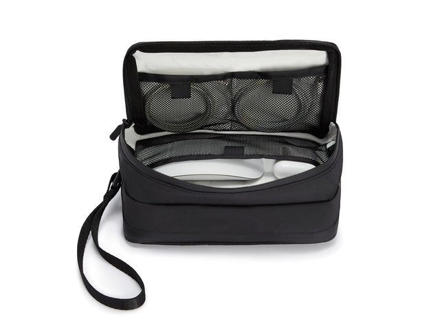 BAGSY_LOJEL_Slash Series_Slash LOJEL Essentials / Extras Pouch_TA2-25220S30-TTI_Matte White