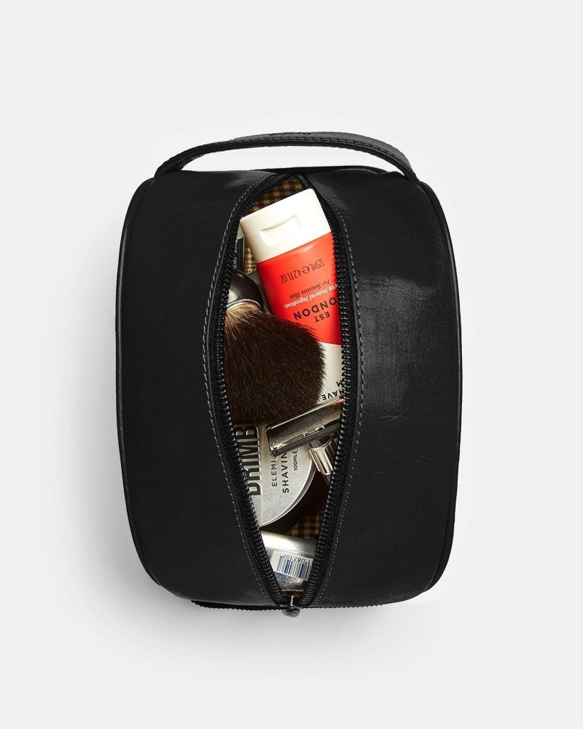 BAGSY_Ryokō_Accessories_Liwa Dopp Kit | Black_ACC - LWK - BL - 001_