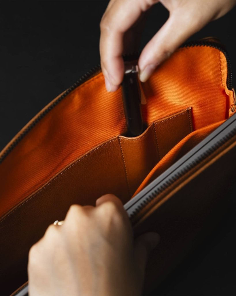 BAGSY_Ryokō_Bags_Kyoto Folio | Tan_BAG - KYF - TN - 003_