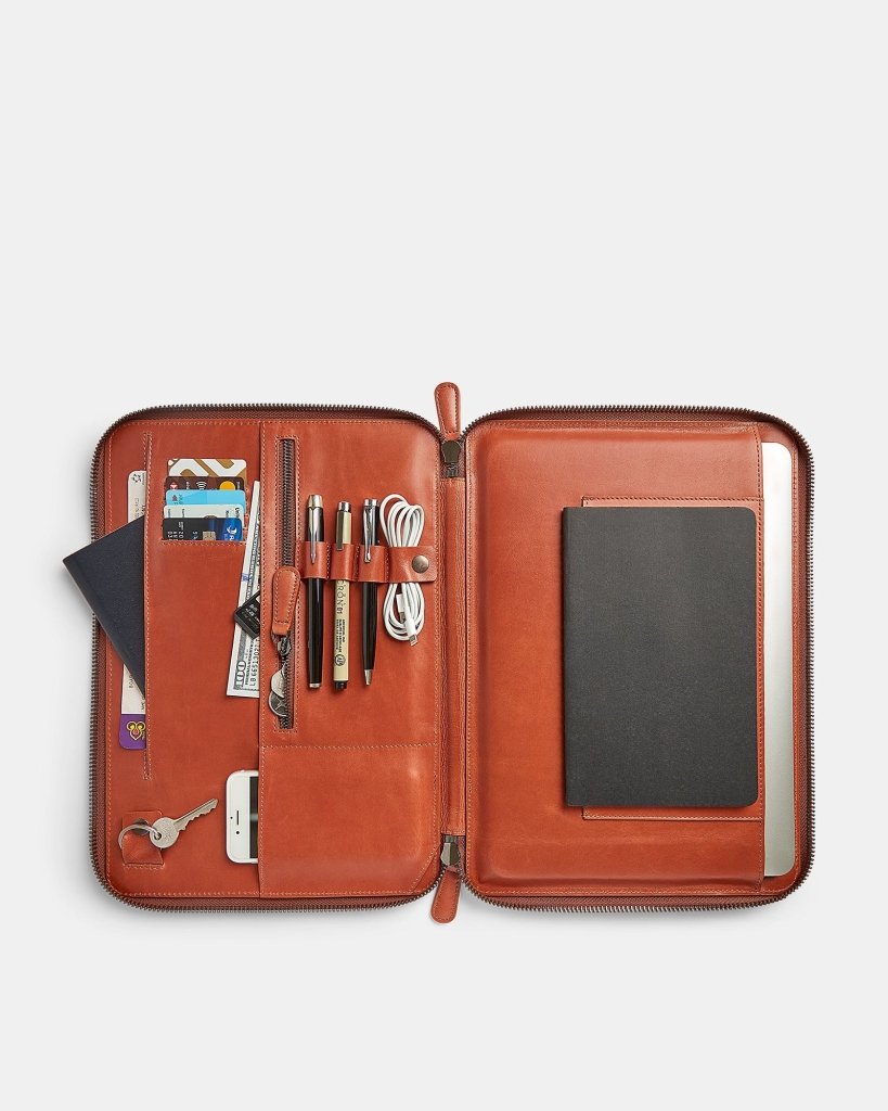 BAGSY_Ryokō_Bags_Mark Tech Portfolio | Tan_BAG - MTP - TN - 003_