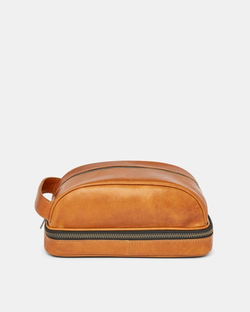 BAGSY_Ryokō__Liwa Dopp Kit | Tan__