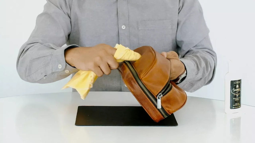 BAGSY_Ryokō__Liwa Dopp Kit | Tan__