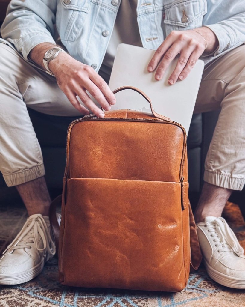 BAGSY_Ryokō__Soho Urbanist Slim Backpack | Tan__
