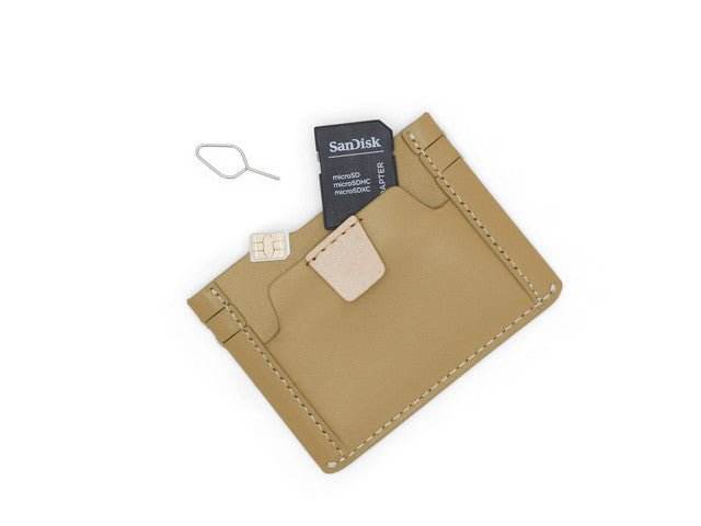 Iloj Card Holder - Bagsy