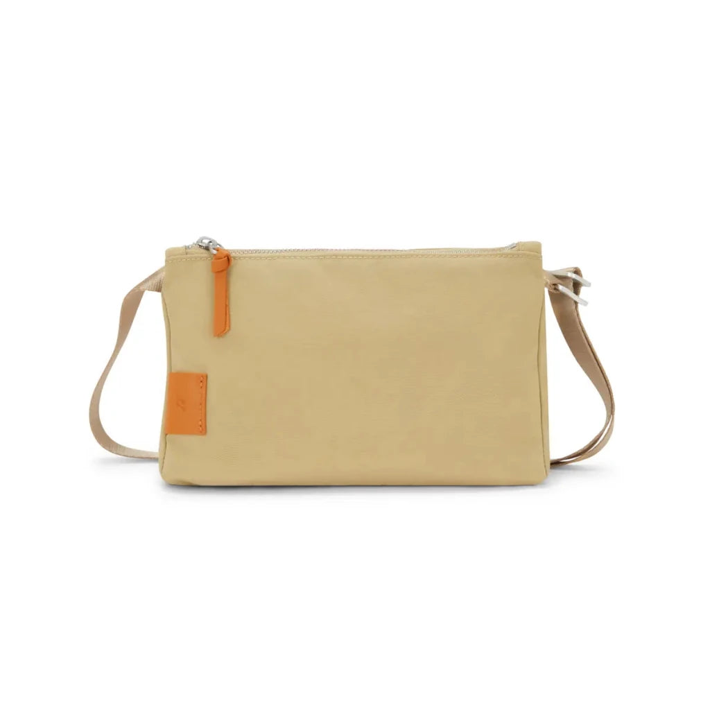 BAGSY_BAGSY__Niru – City Sling Mini_NCL-WS-SND-01-SPC-GL_Sand