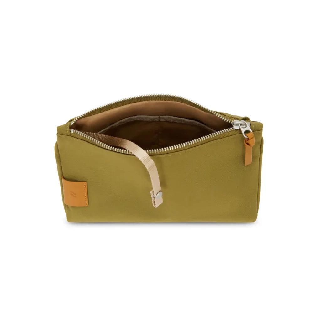 BAGSY_BAGSY__Niru – City Sling Mini_NCL-WS-OLE-01-SPC-GL_Olive
