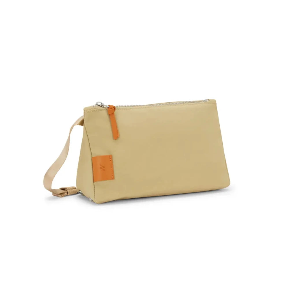 BAGSY_BAGSY__Niru – City Sling Mini_NCL-WS-SND-01-SPC-GL_Sand