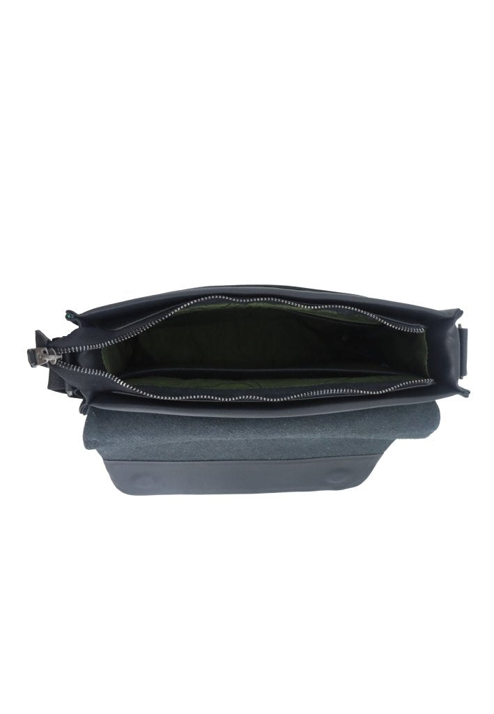Bagsy_DISCOVERY_Shoulder Bag_Heritage - Shoulder Bag with Flap_D03351.06_Black