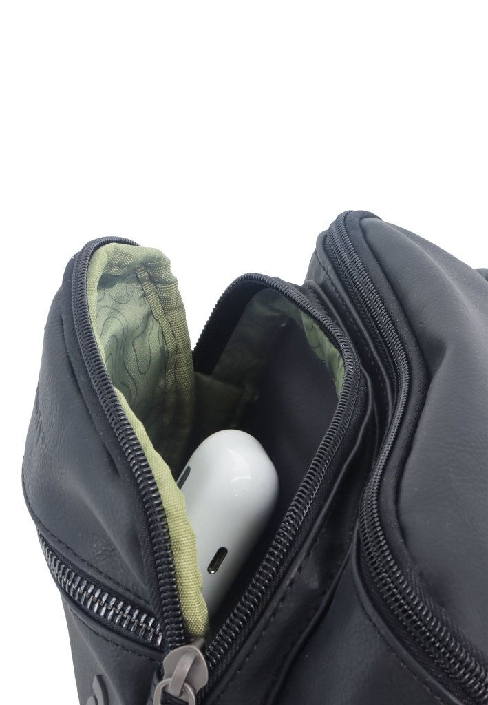 Bagsy_DISCOVERY_Waist Bag_Heritage - Waist Bag_D03356.06_Black