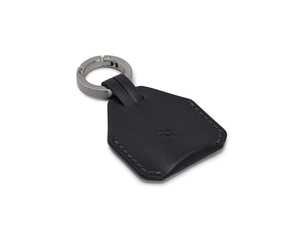 Bagsy_LOJEL_ILOJ 2_Iloj – AirTag Holder_EDC - AH - BLK - 01 - WCH - GL_Black