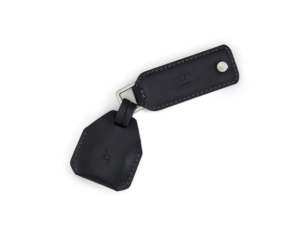 Bagsy_LOJEL_ILOJ 2_Iloj – AirTag Holder_EDC - AH - BLK - 01 - WCH - GL_Black