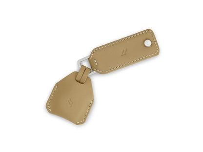 Bagsy_LOJEL_ILOJ 2_Iloj – AirTag Holder_EDC - AH - SND - 01 - WCH - GL_Sand