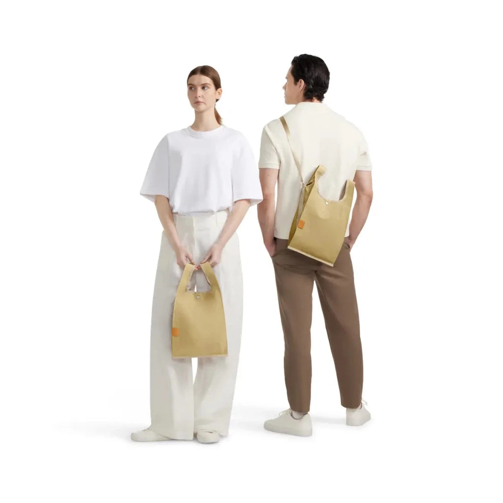 BAGSY_LOJEL_Niru2_Niru - 3 - Way Tote Mini_NCL-SM-OLE-01-SPC-GL_Olive