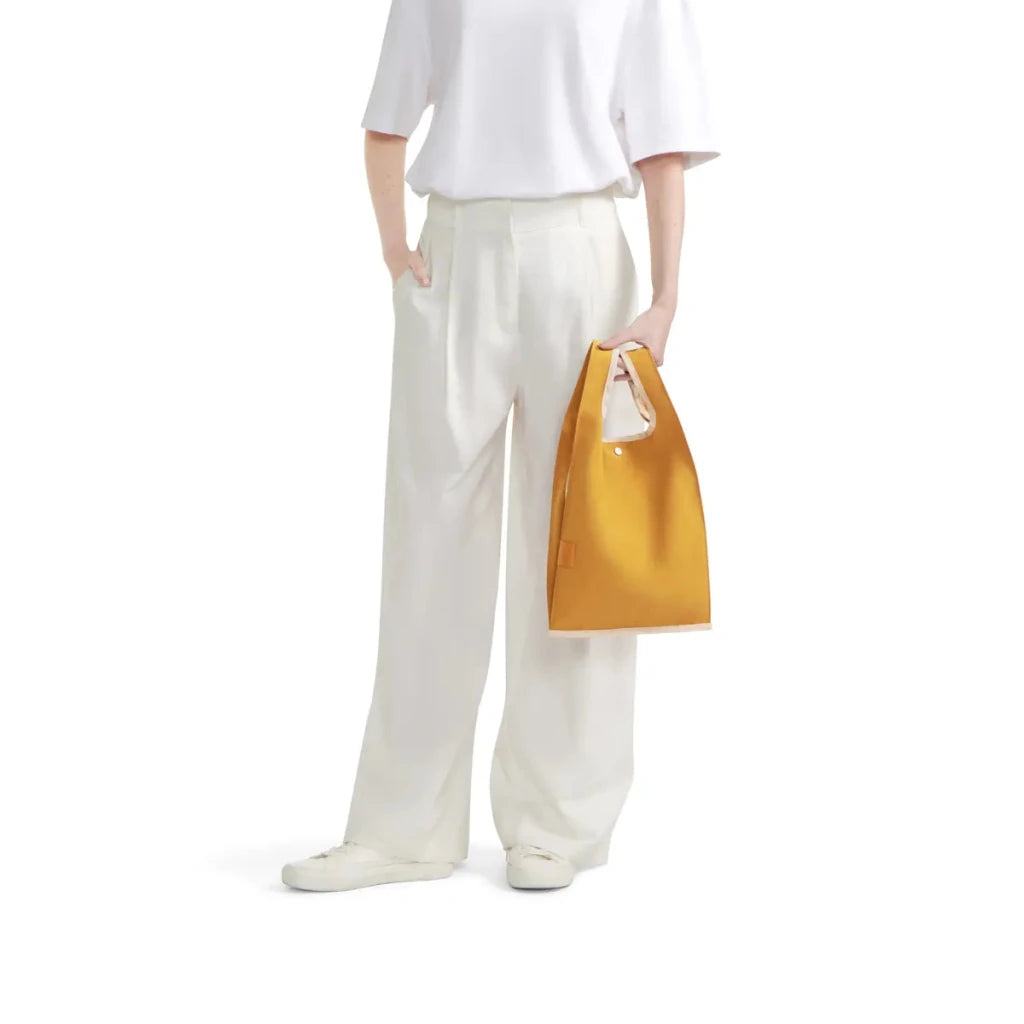 BAGSY_LOJEL_Niru2_Niru - 3 - Way Tote Mini_NCL-SM-CML-01-SPC-GL_Camel