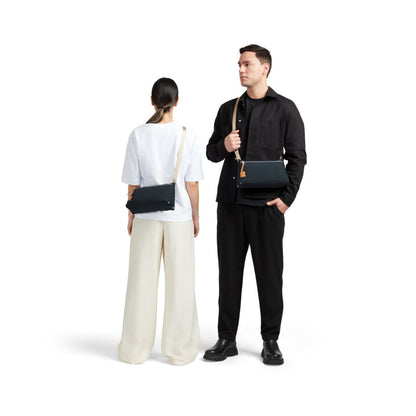 BAGSY_LOJEL_Niru2_Niru - City Sling_NCL-WB-IDO-02-SCS-GL_Indigo