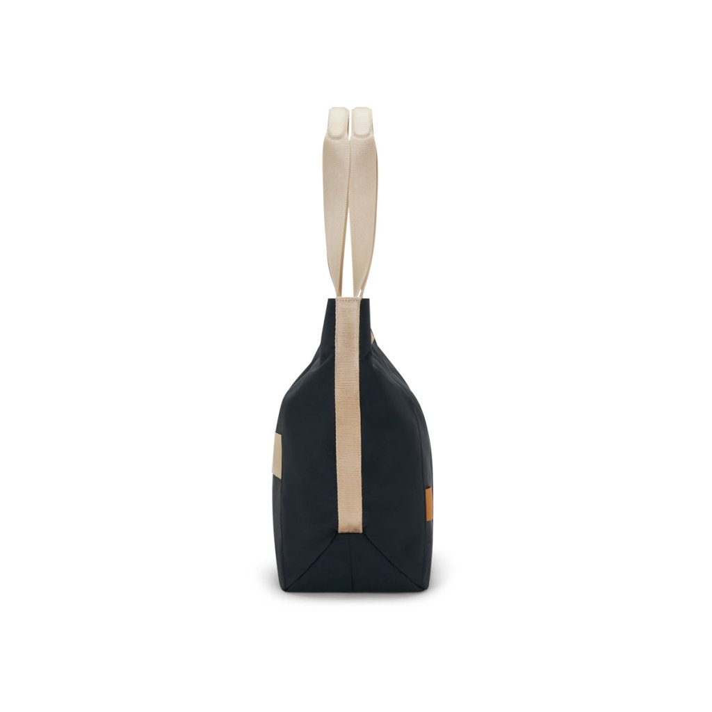 BAGSY_LOJEL_Niru2_Niru – City Tote_NCL-CS-IDO-01-SPC-GL_Indigo