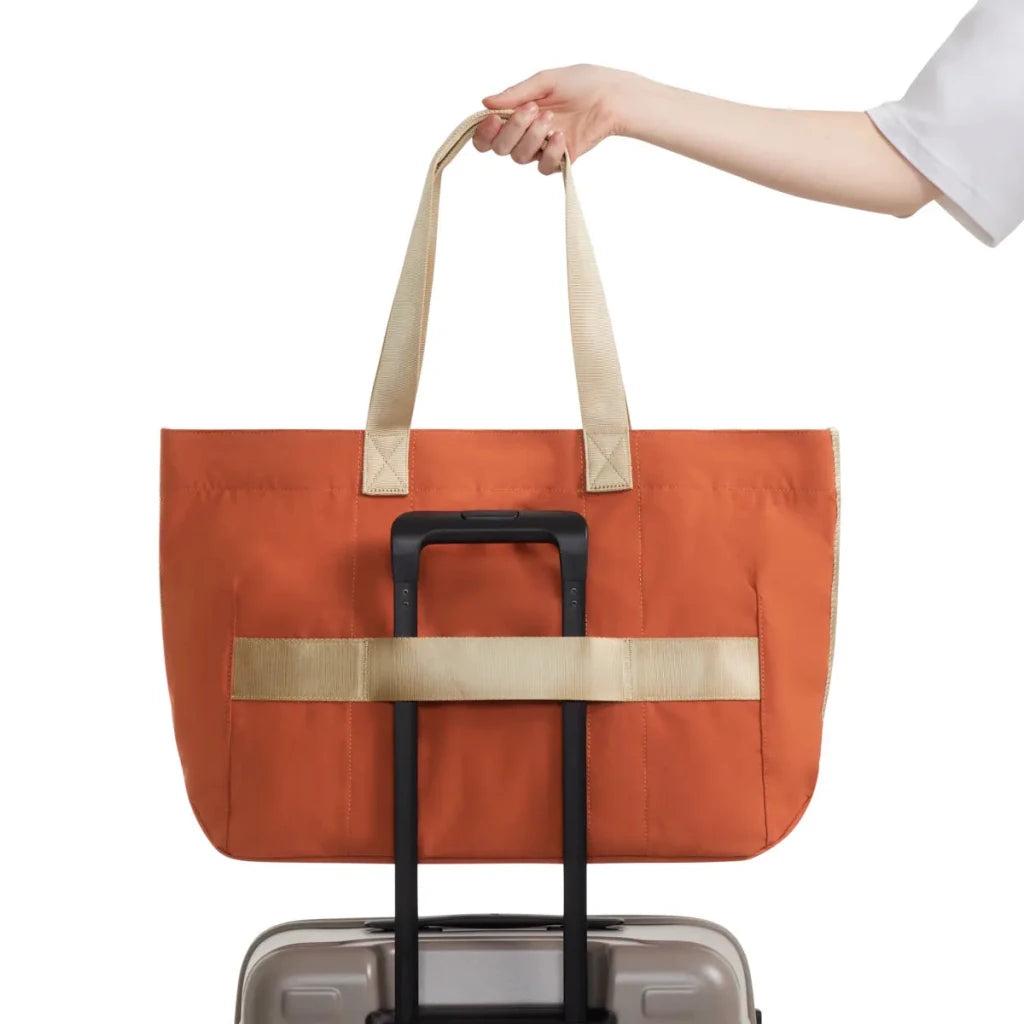 BAGSY_LOJEL_Niru2_Niru – City Tote_NCL-CS-TEA-01-SPC-GL_Terracotta