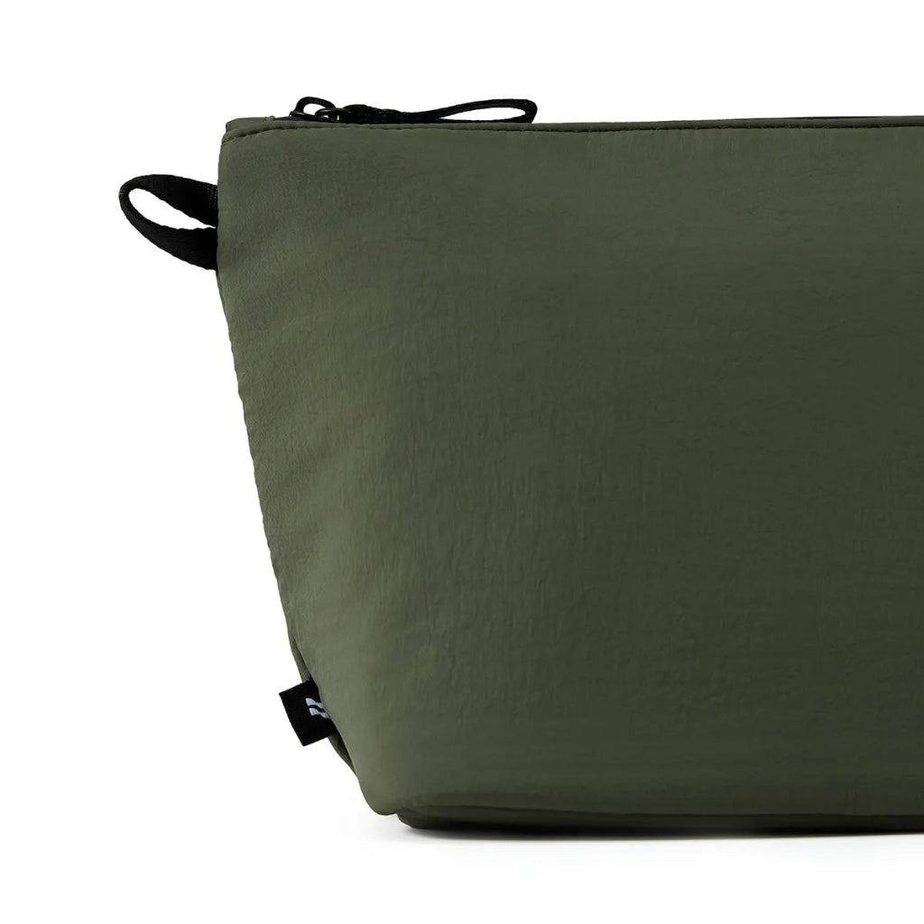 Bagsy_LOJEL_ORDO_ORDO - Toiletry Pouch_ORD - TB - MOS - 01 - SCS - GL_Green