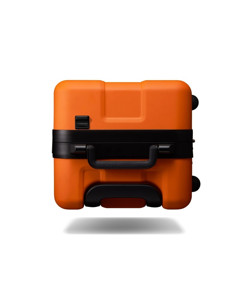 Bagsy_OUMOS_Luggage_OUMOS Container Trunk_DP - BA - 21 - ORC - 23_Small