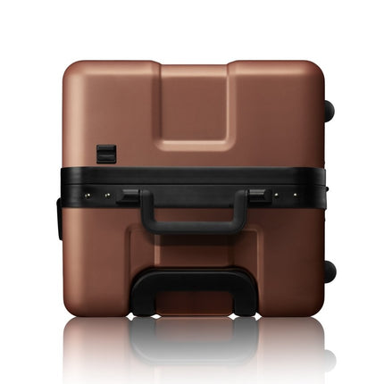 Bagsy_OUMOS_Luggage_OUMOS Container Trunk_DP - BA - 29 - GDB - 23_Large