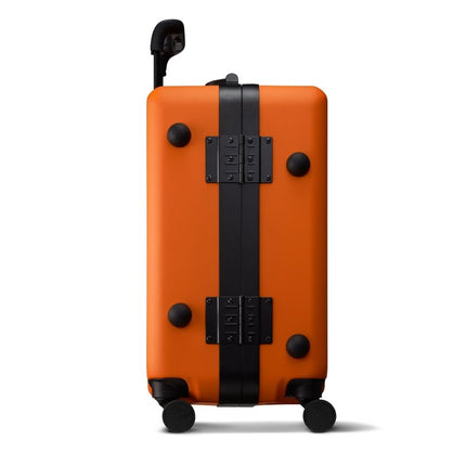 Bagsy_OUMOS_Luggage_OUMOS Container Trunk_DP - BA - 21 - ORC - 23_Small
