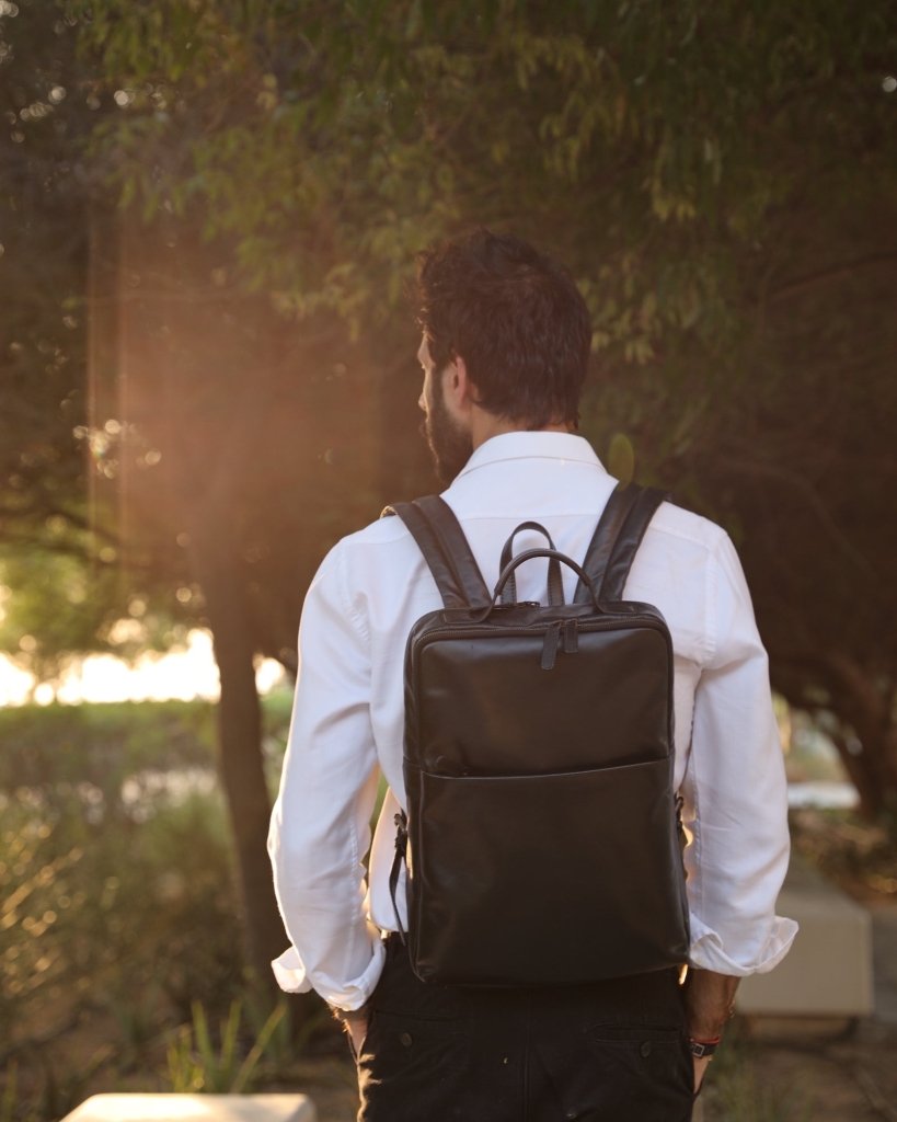 BAGSY_Ryokō_Bags_Soho Urbanist Slim Backpack | Black_BAG - SUB - BL - 001_