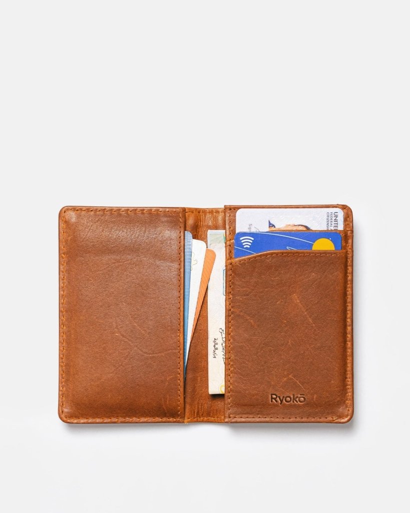 BAGSY_Ryokō__Joplin RFID Card Wallet | Tan__
