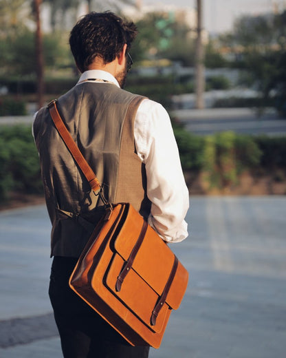 BAGSY_Ryokō__Soho Urbanist Slim Backpack | Tan__