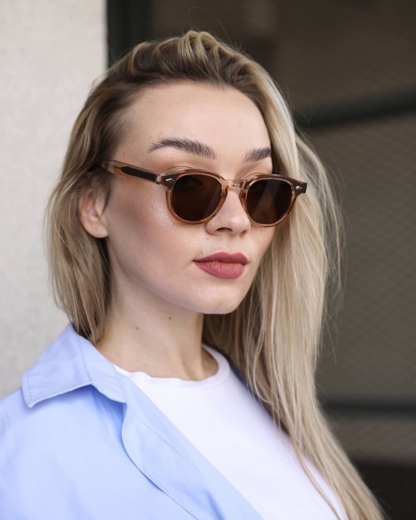 BAGSY_Ryokō_Sunglasses_IconicGaze - Clear/Brown_S 5456 C5_