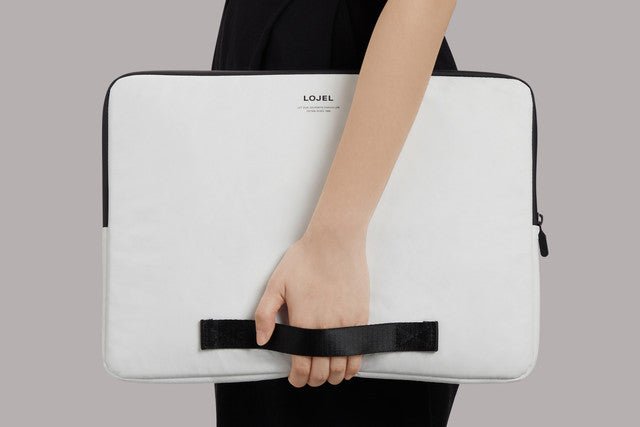 Bagsy_Lojel_Slash Series_Slash Laptop / A4 Sleeve 13"_TA2 - 25213S40 - TTI_Matte White