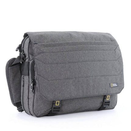 Pro Messenger Bag 12.3L - Bagsy