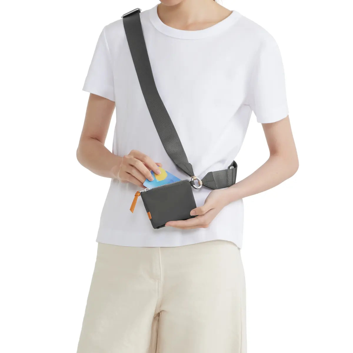 Niru Zip Pouch
